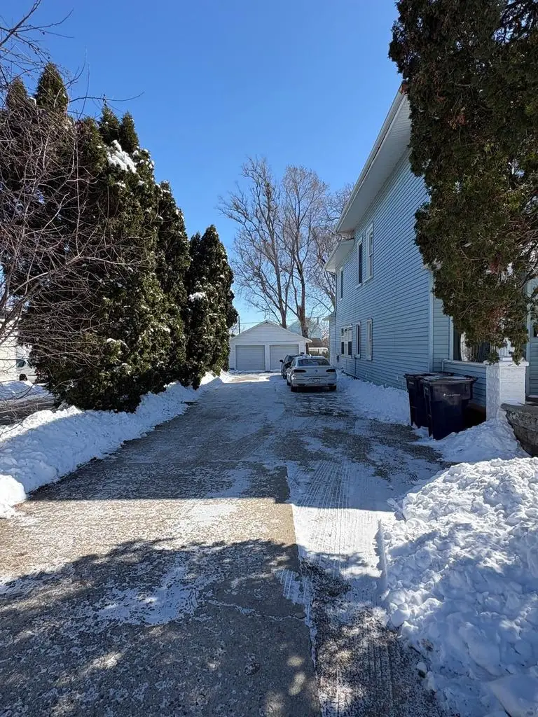 513 Center Avenue, Janesville, WI 53548 - #3