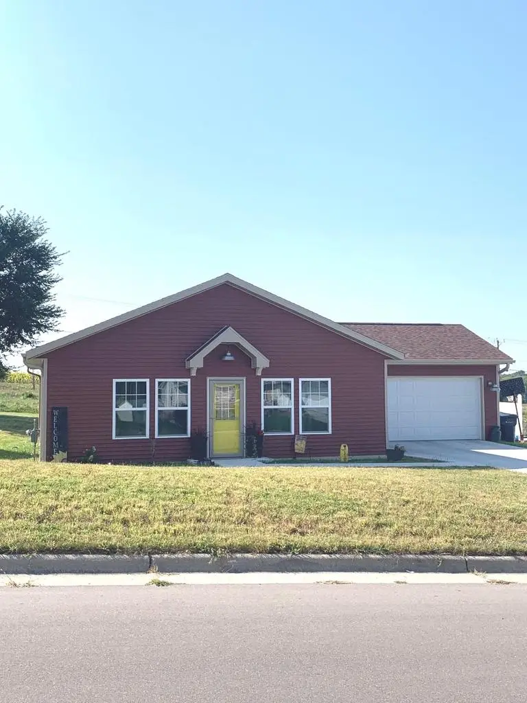606 Delavan Drive, Janesville, WI 53546 - #3