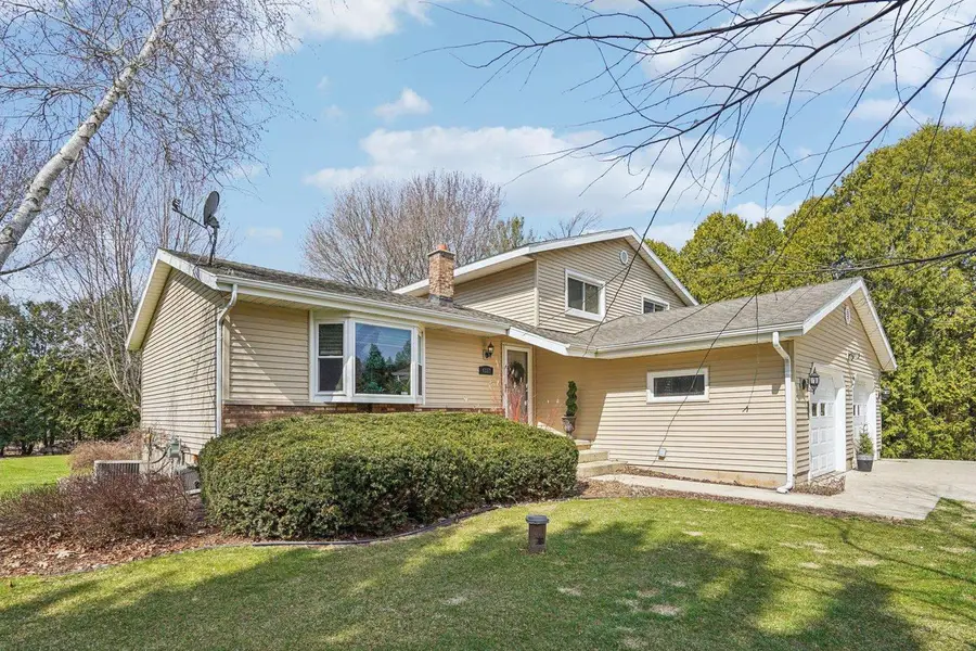 6357 Grossepark Road, Sun Prairie, WI 53590 - #3