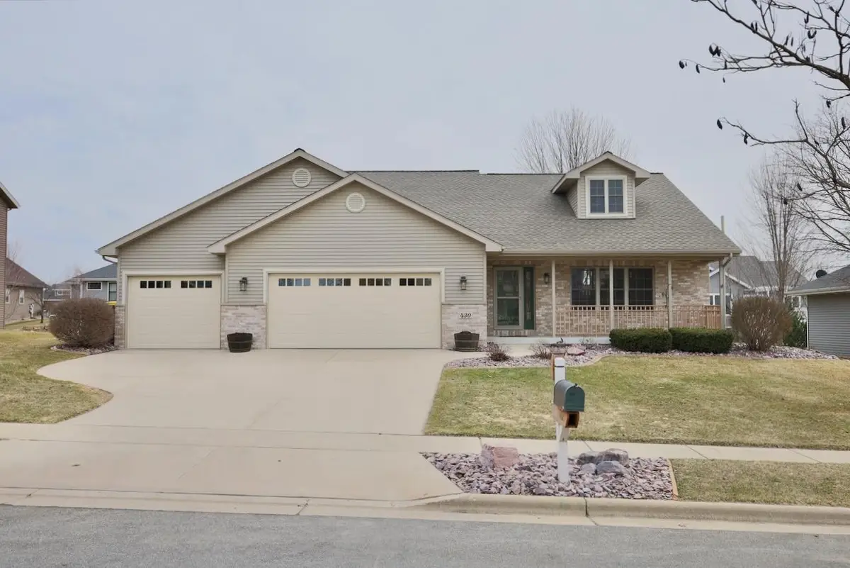 430 21st Street, Prairie Du Sac, WI 53578 - #1