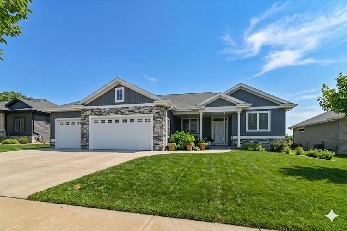 816 Damascus Trail, Cottage Grove, WI 53527 - #1