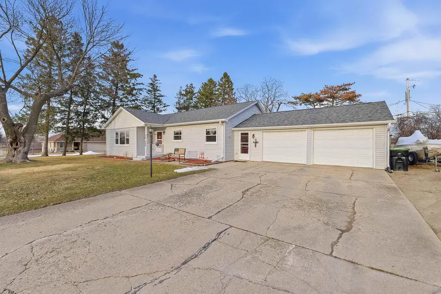 206 Depot Street, Fox Lake, WI 53933 - #3