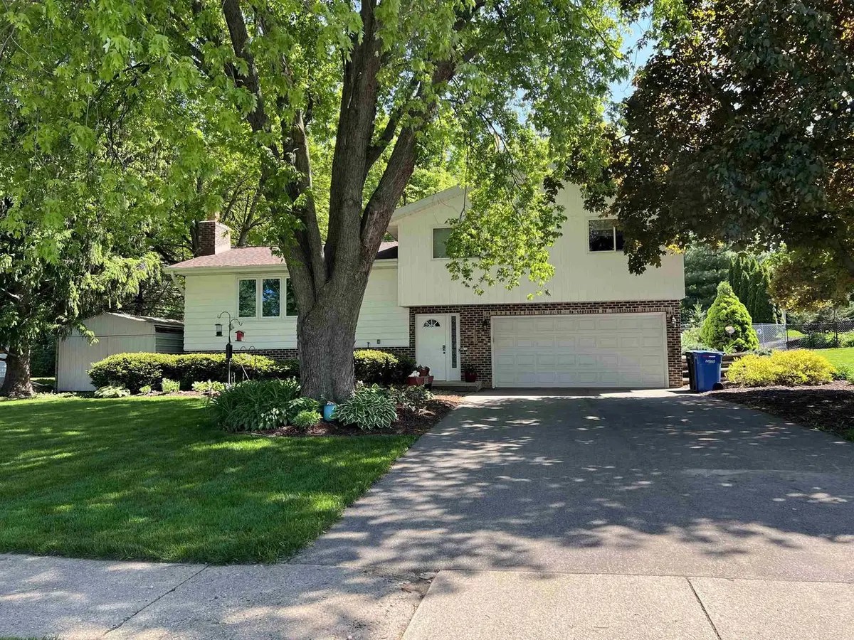 800 Miller Drive, Oregon, WI 53575 - #1