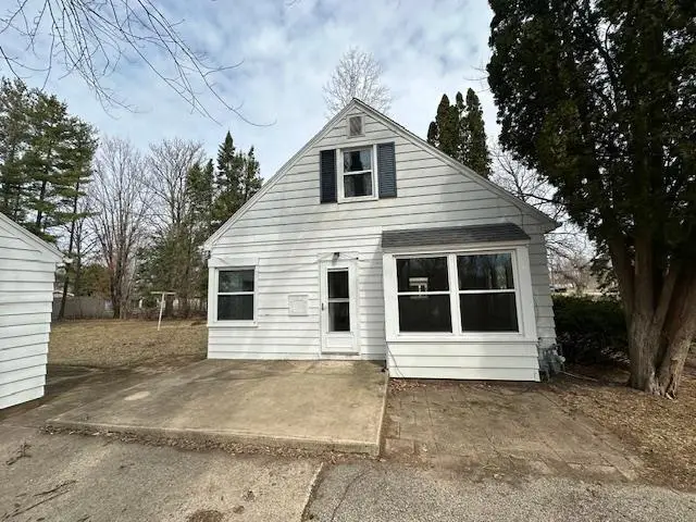 387 N Wisconsin Street, Berlin, WI 54923 - #2