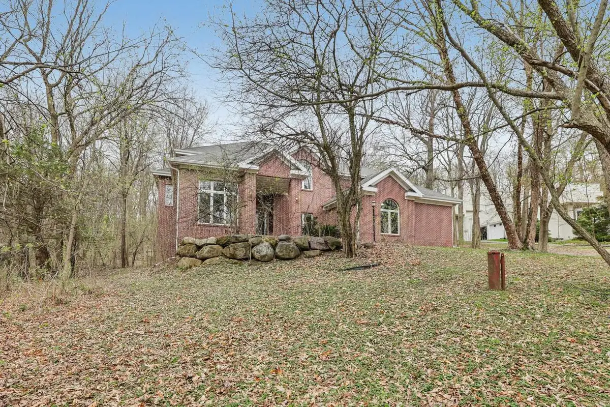 6719 Shamrock Glen Circle, Middleton, WI 53562 - #1