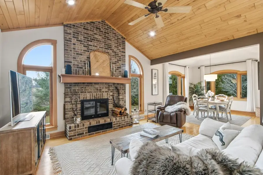 7089 W Stuart Road, Orfordville, WI 53576 - #2