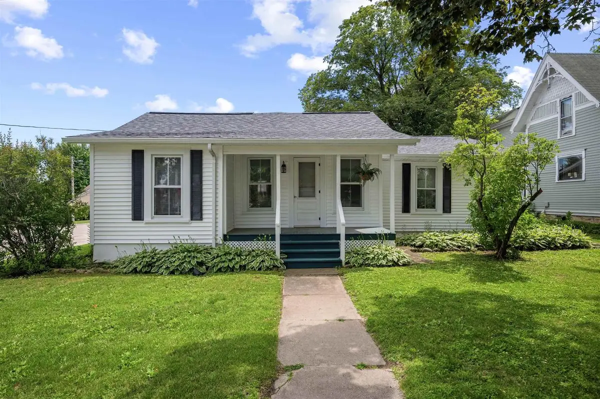 203 S 1st Street, Evansville, WI 53536 - #1