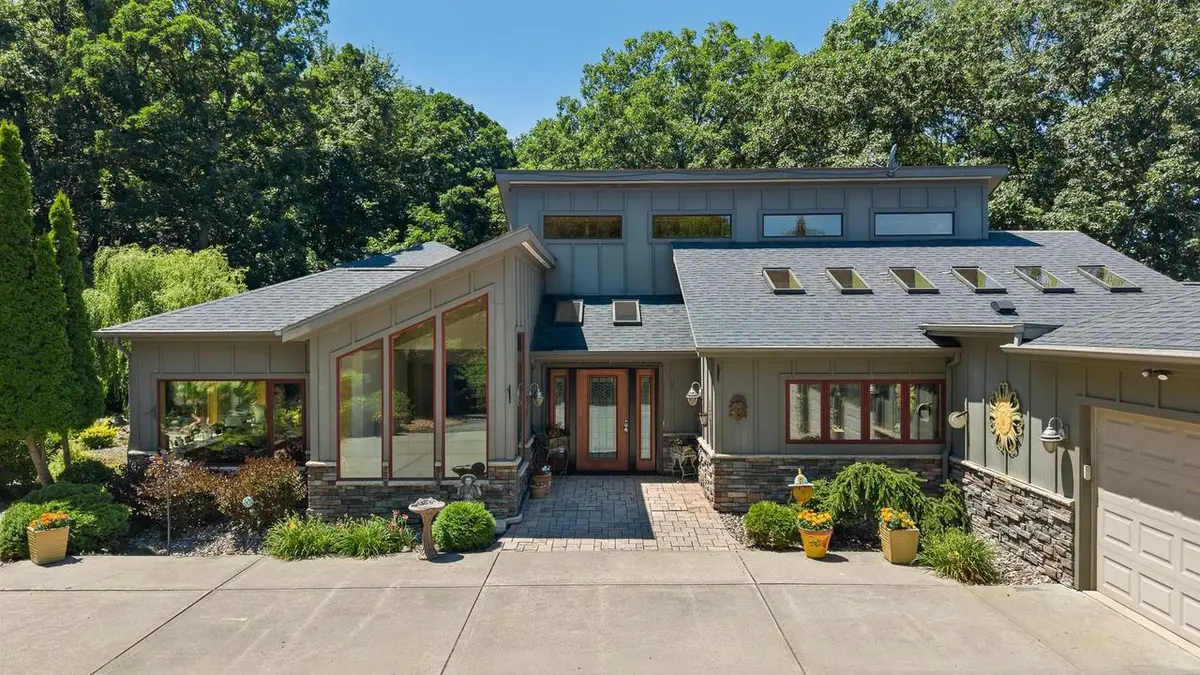 N6241 County Road W, Portage, WI 53901 - #1