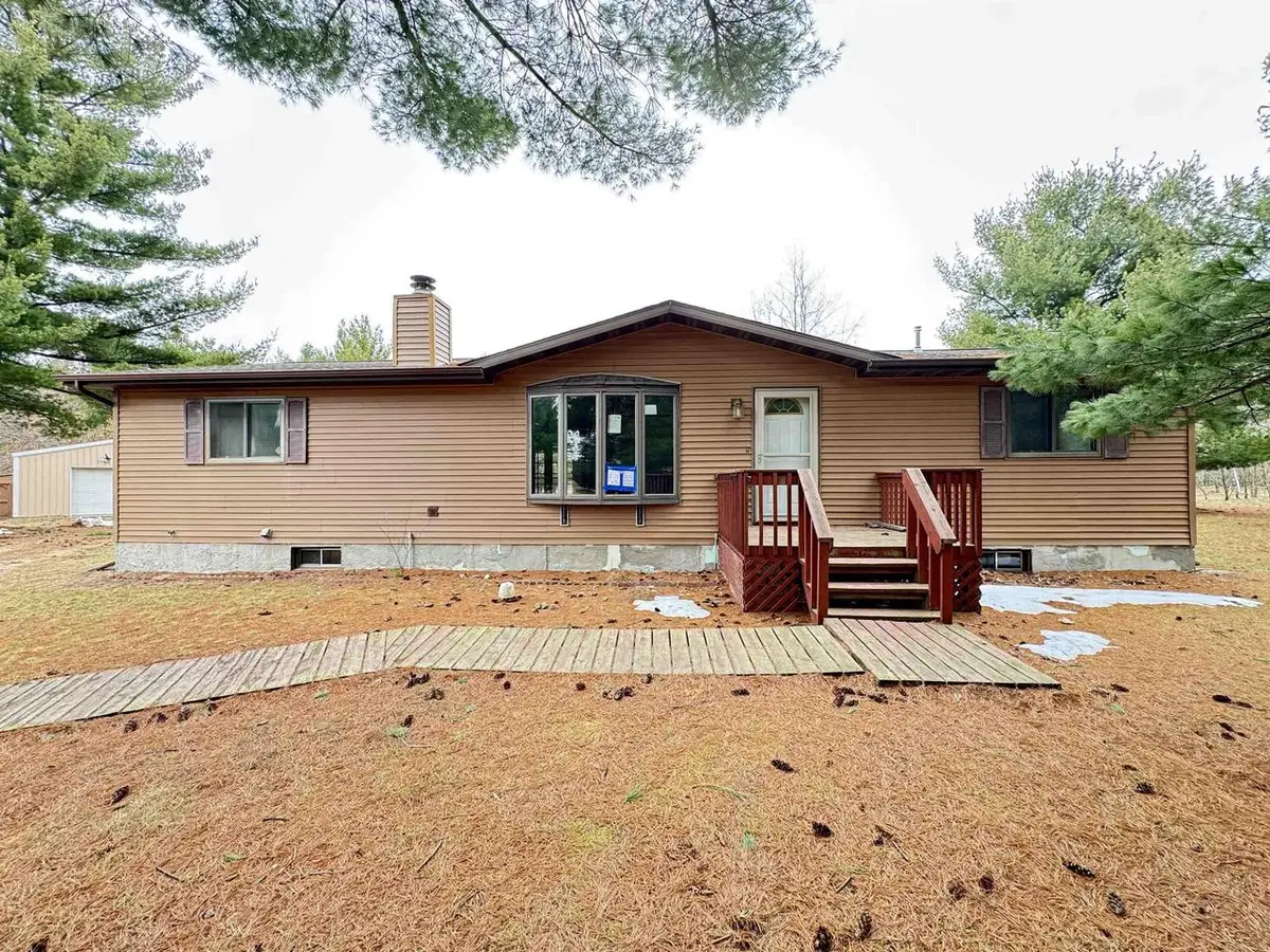 922 Elk Avenue, Adams, WI 53910 - #1