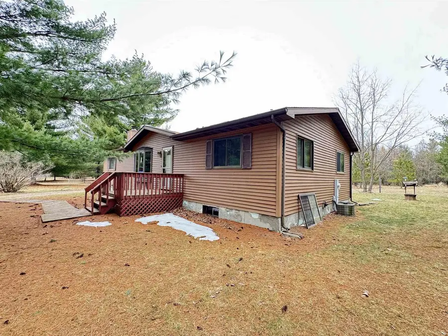 922 Elk Avenue, Adams, WI 53910 - #2
