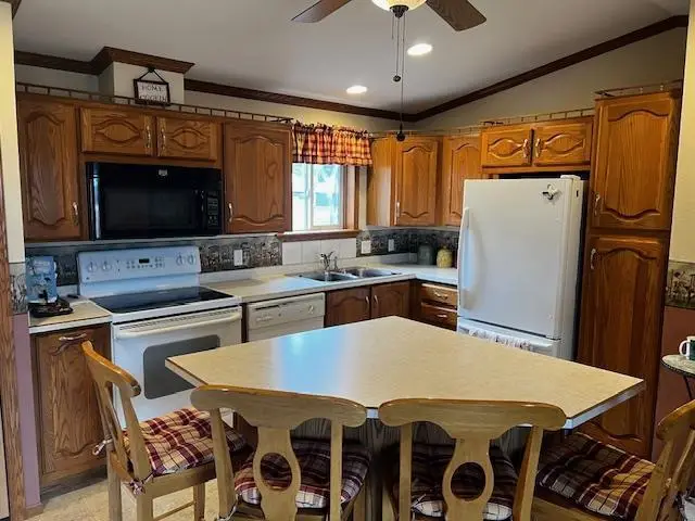 N5101 Lueck Lane, Princeton, WI 54968 - #3
