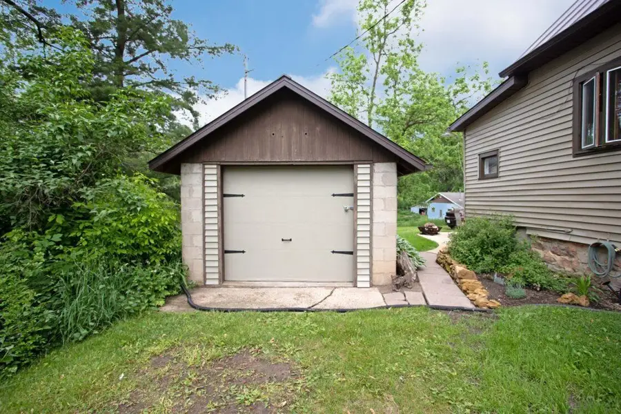 555 Pine Avenue, Hillsboro, WI 54634 - #2