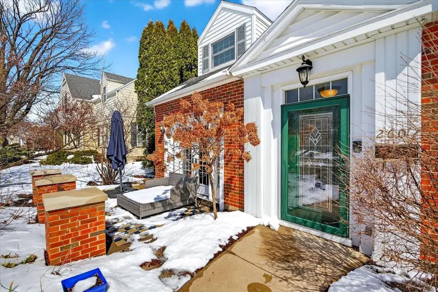 260 Kensington Drive, Madison, WI 53704 - #2