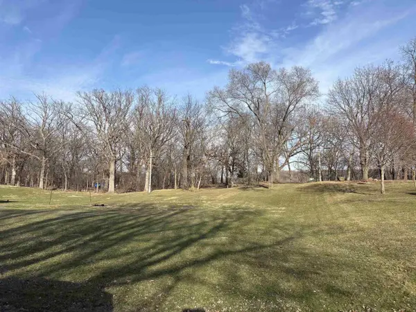 10612 Oakway Lane, Edgerton, WI 53534