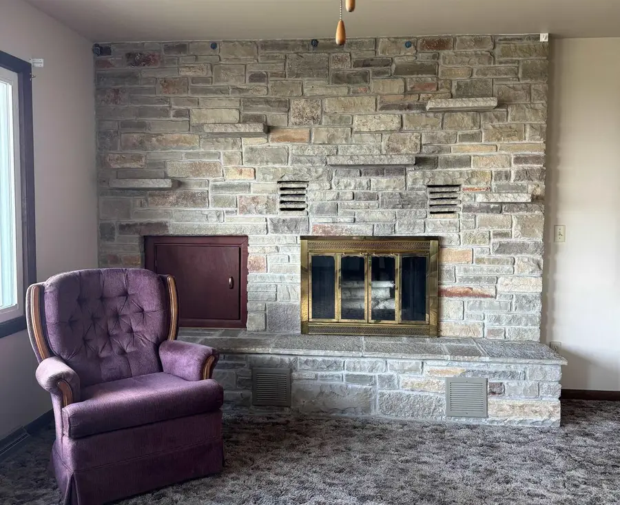 6621 Old Sauk Road, Madison, WI 53705 - #3