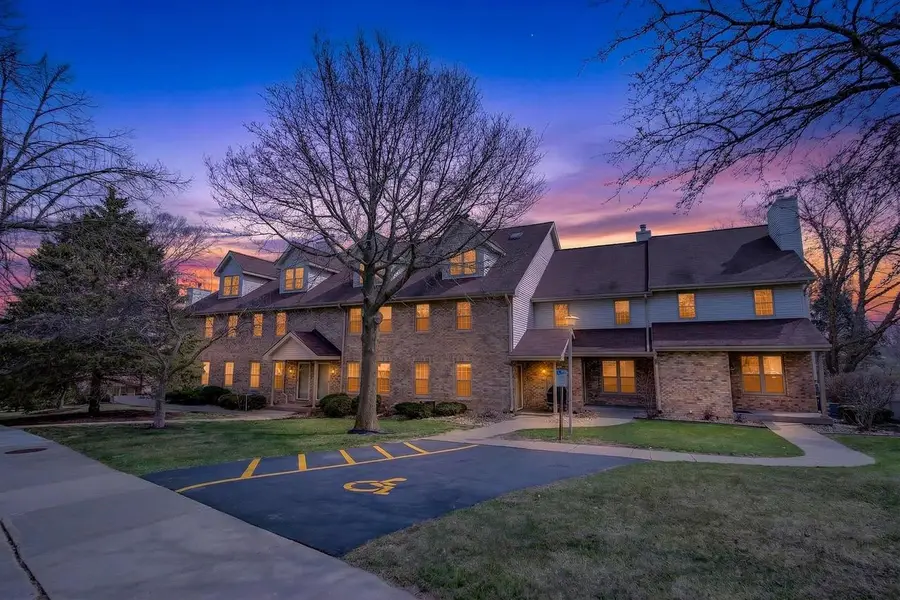 2107 Canterbury Road, Madison, WI 53711 - #2