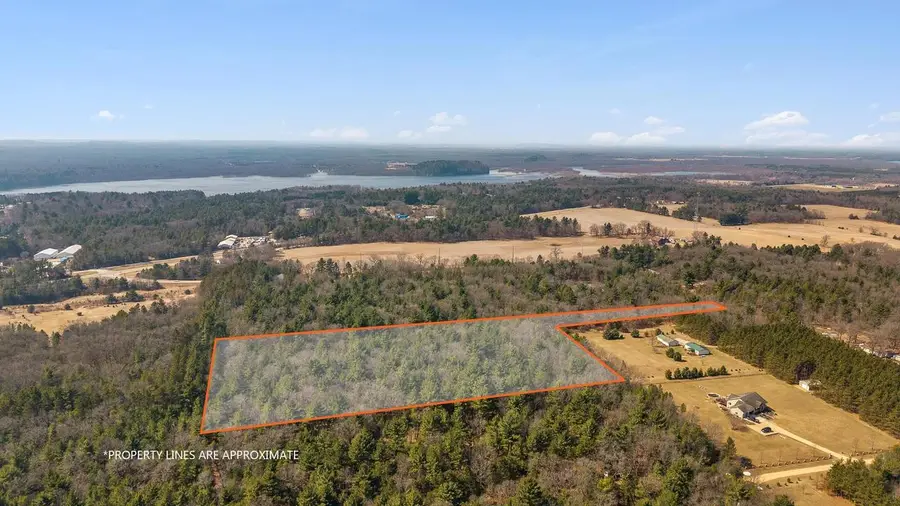 L10 Gillette Lane, Wisconsin Dells, WI 53965 - #2