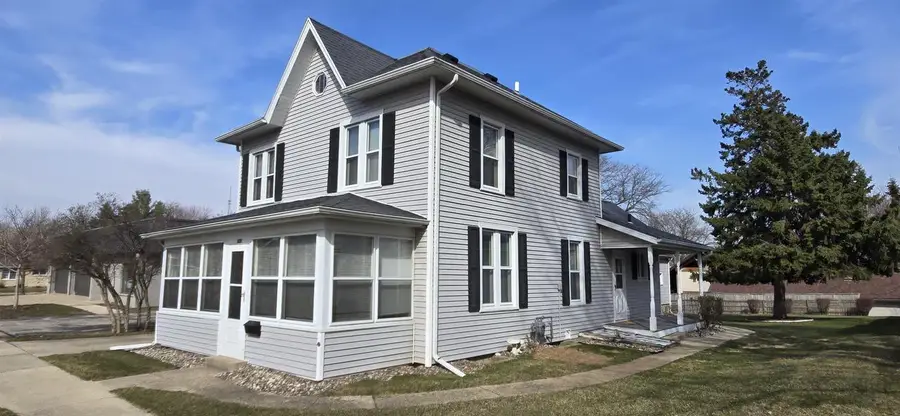 105 Bacon Street, Waunakee, WI 53597 - #3