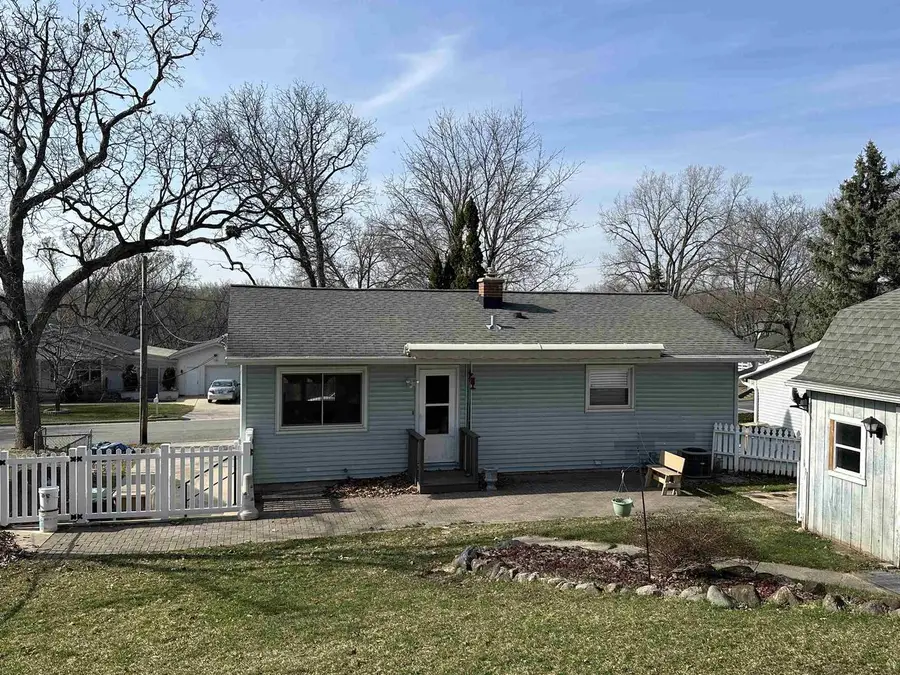 3233 Quincy Avenue, Madison, WI 53704 - #2