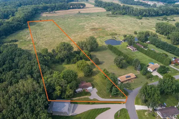 5442 Broken Bow Road, Sun Prairie, WI 53590