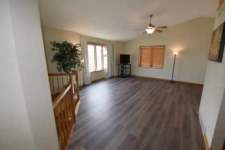 602 Stonehaven Drive, Sun Prairie, WI 53590 - #2