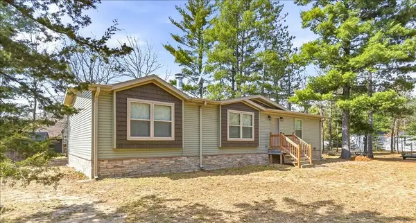 2117 Leona Street, Friendship, WI 53934