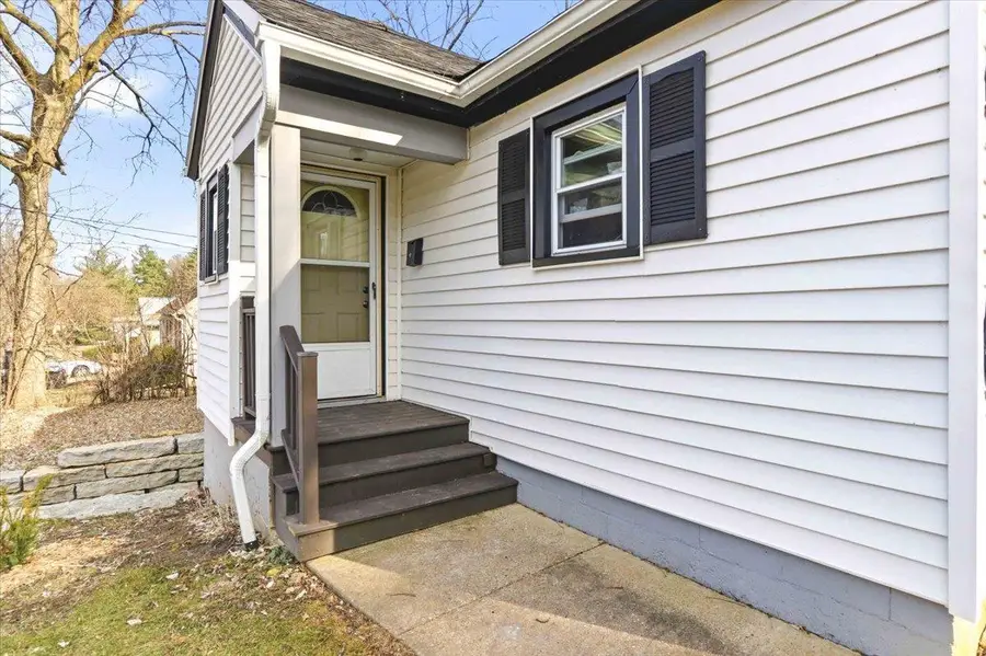 950 2nd Street, Baraboo, WI 53913 - #2