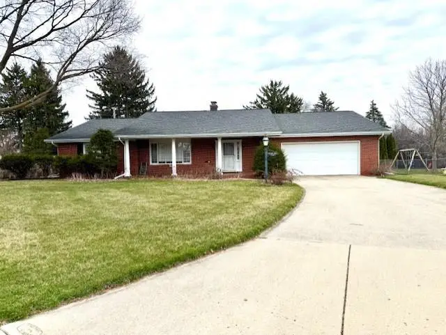 150 Hillcrest Circle, Sun Prairie, WI 53590 - #2