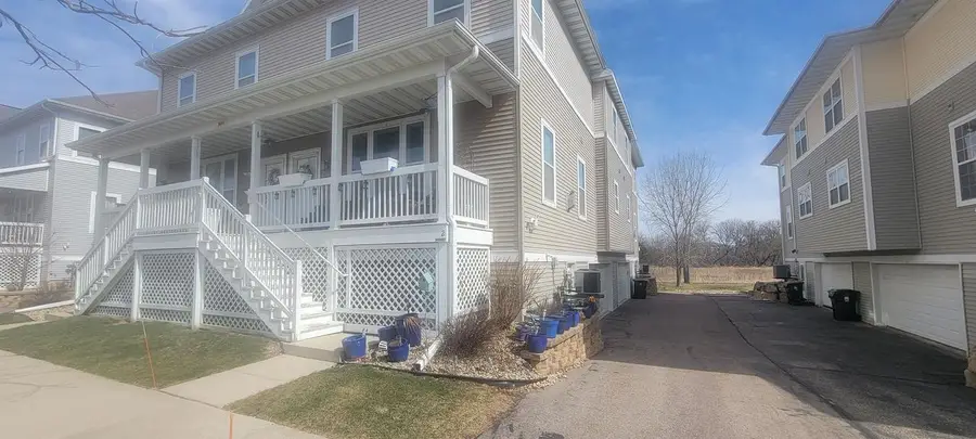 3074 #1 Triumph Drive #18, Sun Prairie, WI 53590 - #2