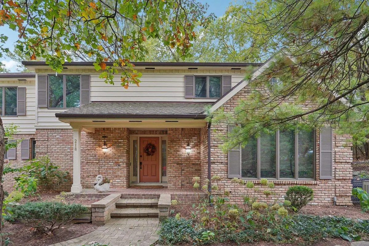 218 Saratoga Circle, Madison, WI 53705 - #1