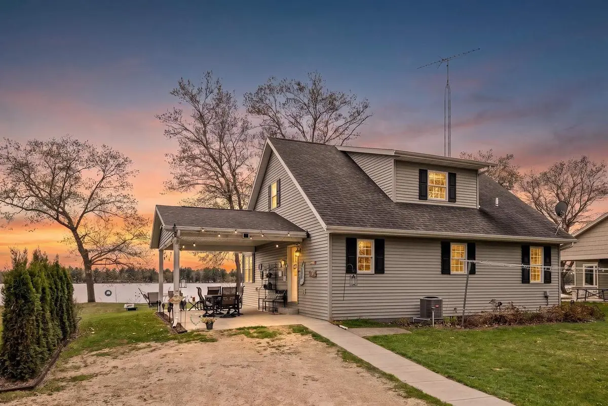 N8067 Tuttle Lake Road, Neshkoro, WI 54960 - #1
