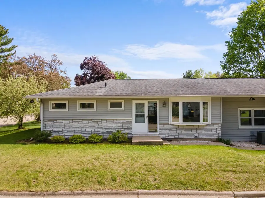 505 Walker Street, Mazomanie, WI 53560 - #2