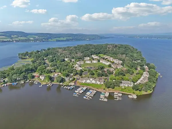 W11574 Island View Court, Lodi, WI 53555