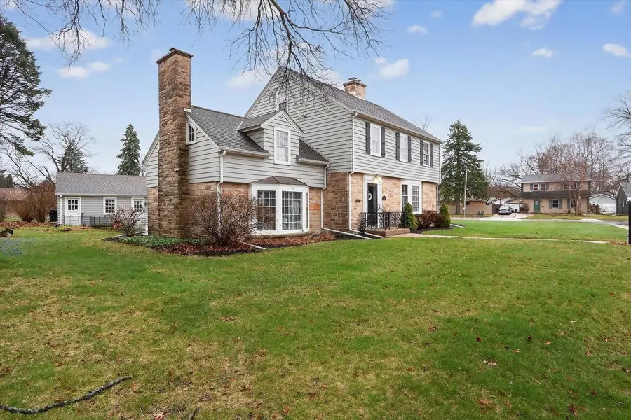 1219 Columbus Circle, Janesville, WI 53545 - #3