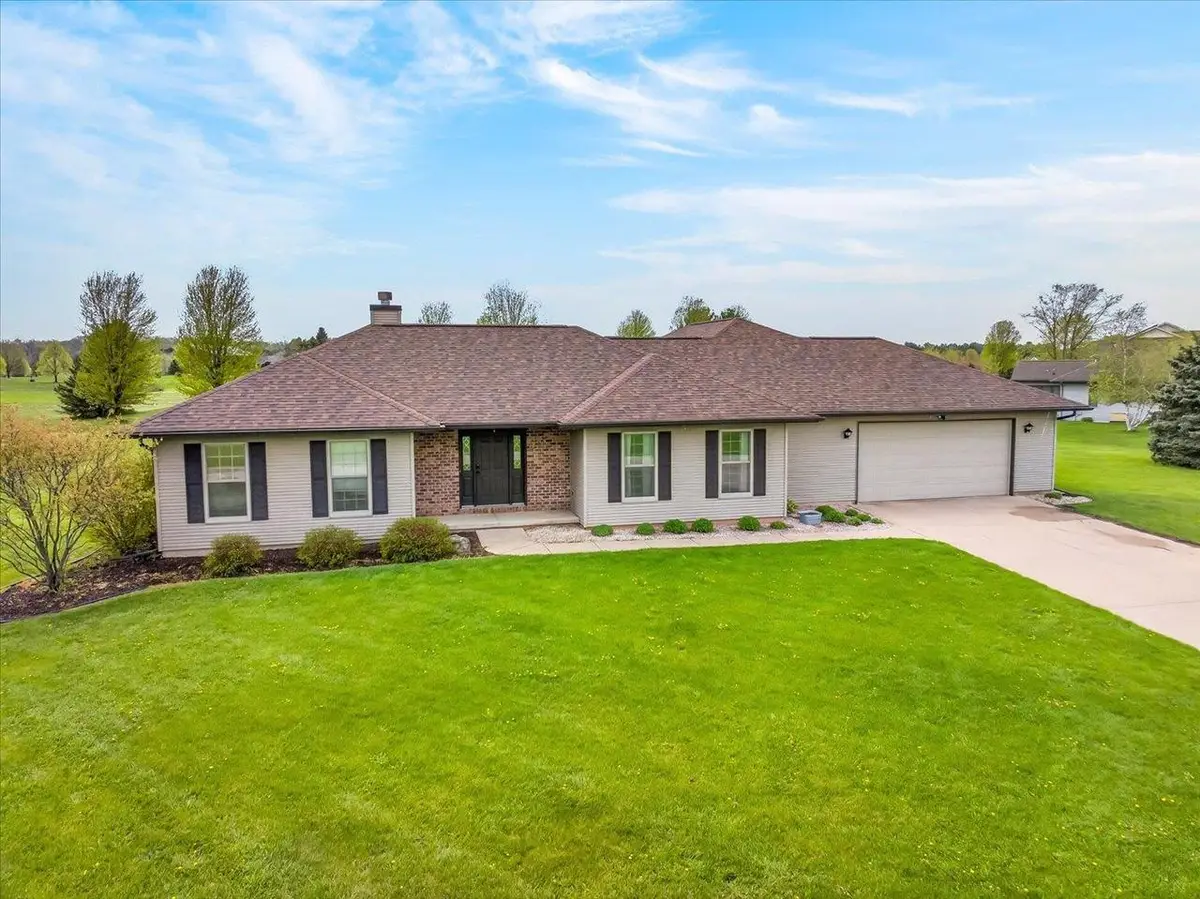 N4171 Country Club Drive, Brodhead, WI 53520 - #1