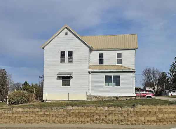 302 Main Street, Highland, WI 53543