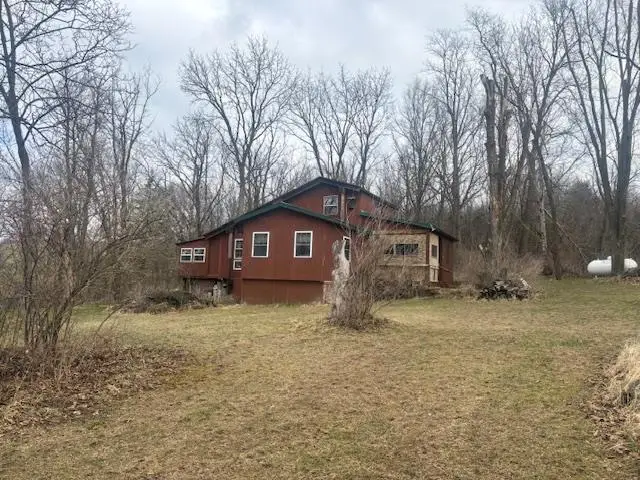 6094 Highway 18, Fennimore, WI 53809 - #1