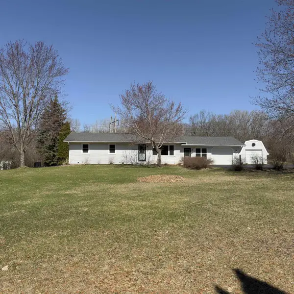 S4331 Draper Street, Baraboo, WI 53913