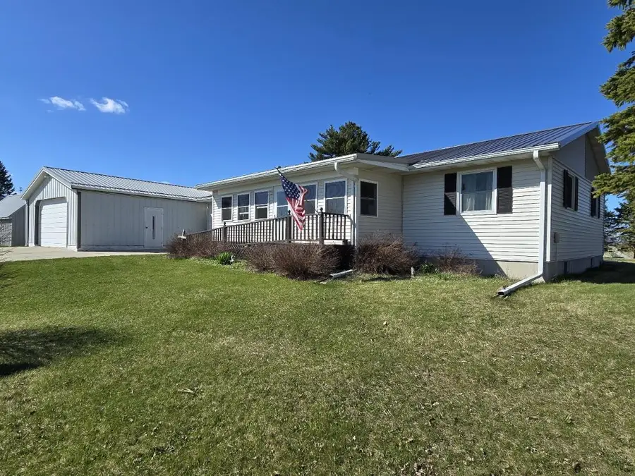 W5860 Advance Road, Monroe, WI 53566 - #2