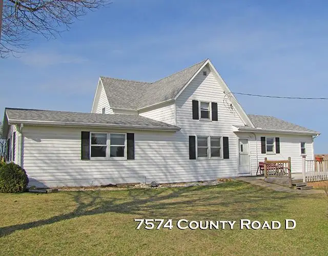 7574 County Road D Road, Platteville, WI 53818 - #1