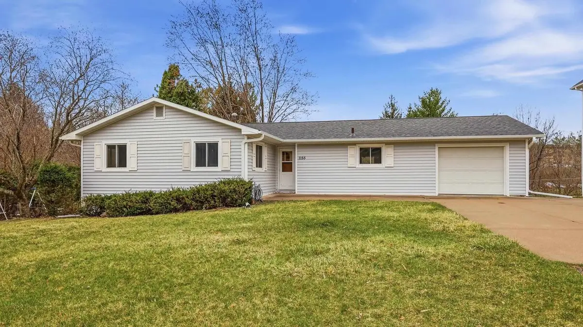 1155 Sunset Drive, Platteville, WI 53818 - #1