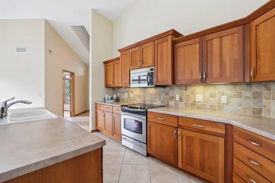 734 8th Street, Prairie Du Sac, WI 53578 - #2