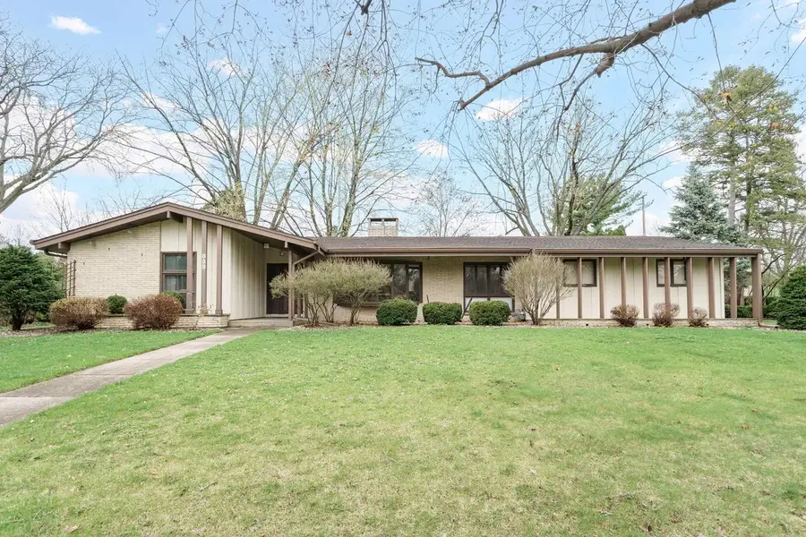 833 N Marion Avenue, Janesville, WI 53548 - #2