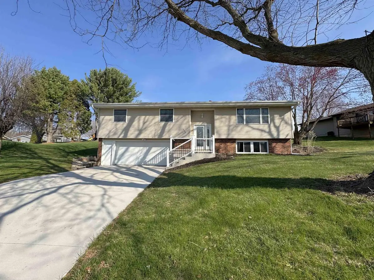209 27th Street, Monroe, WI 53566 - #1