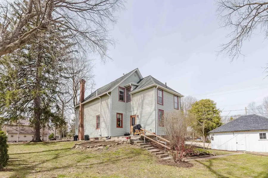 415 N Wisconsin Street, Mineral Point, WI 53565 - #3