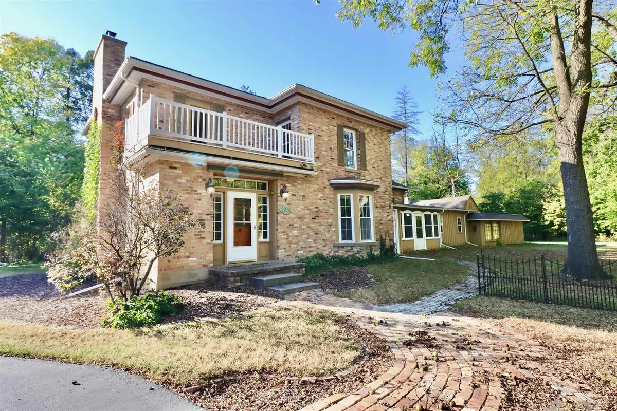 2331 St Lawrence Avenue, Beloit, WI 53511 - #1