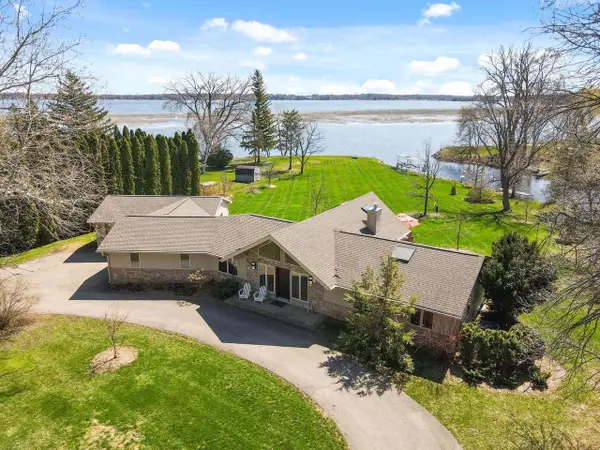 N6472 Shorewood Hills Road, Lake Mills, WI 53551