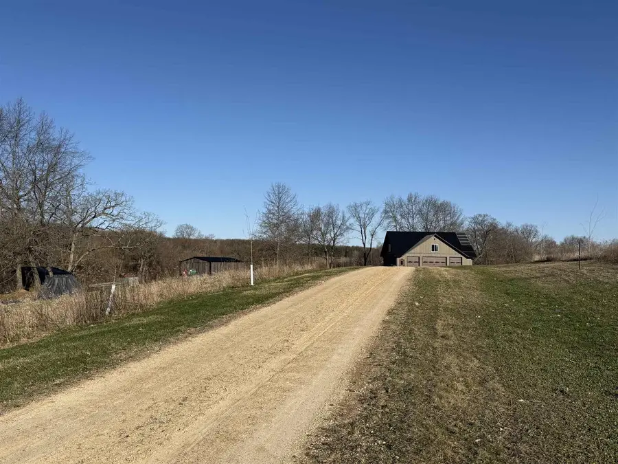 E4364 Meadow Drive, Hillpoint, WI 53937 - #2