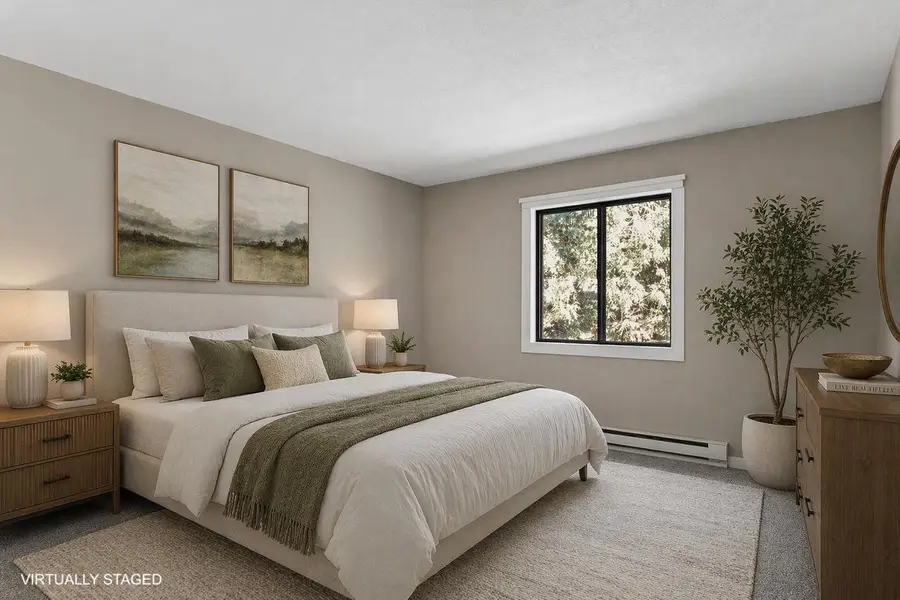 1008 N Sunnyvale Lane #B, Madison, WI 53713 - #3