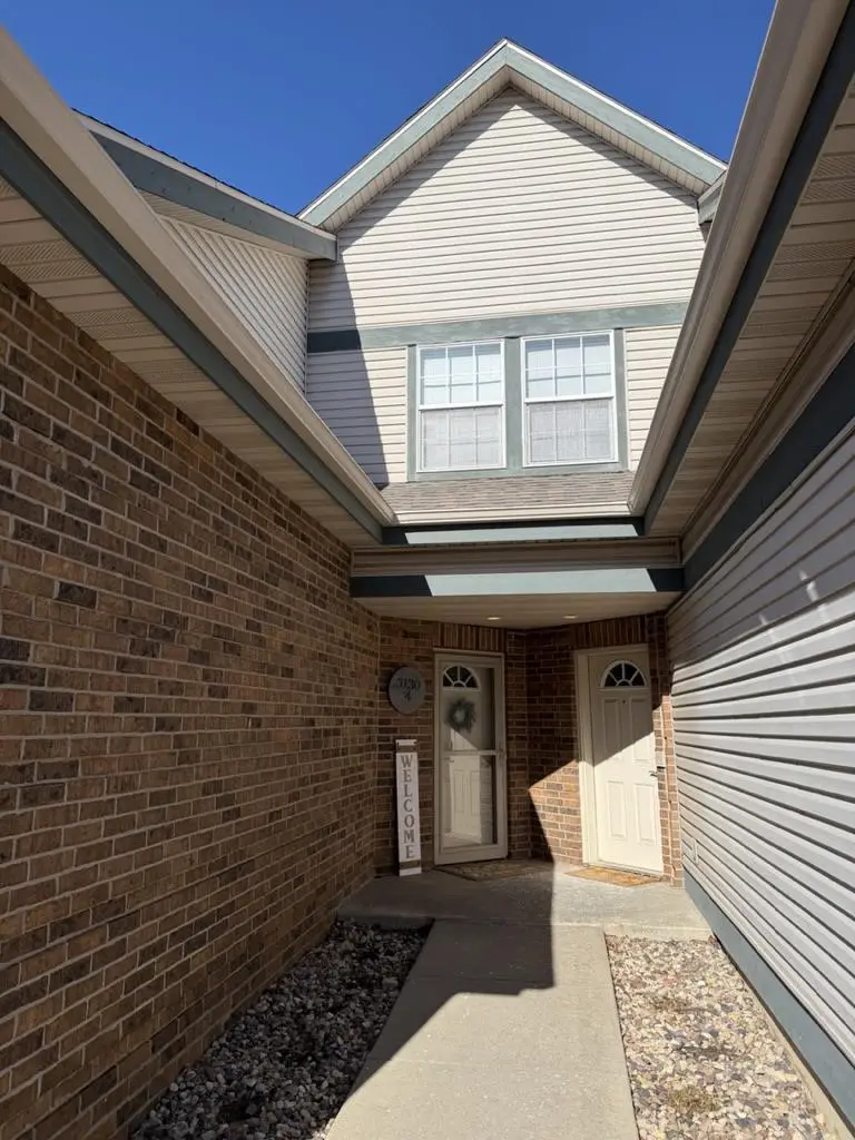 3130 Dorchester Way #4, Madison, WI 53719 - #2